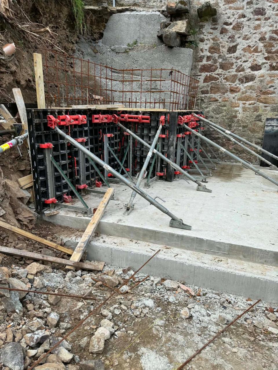 ICF Retaining Wall — Stone Boundary