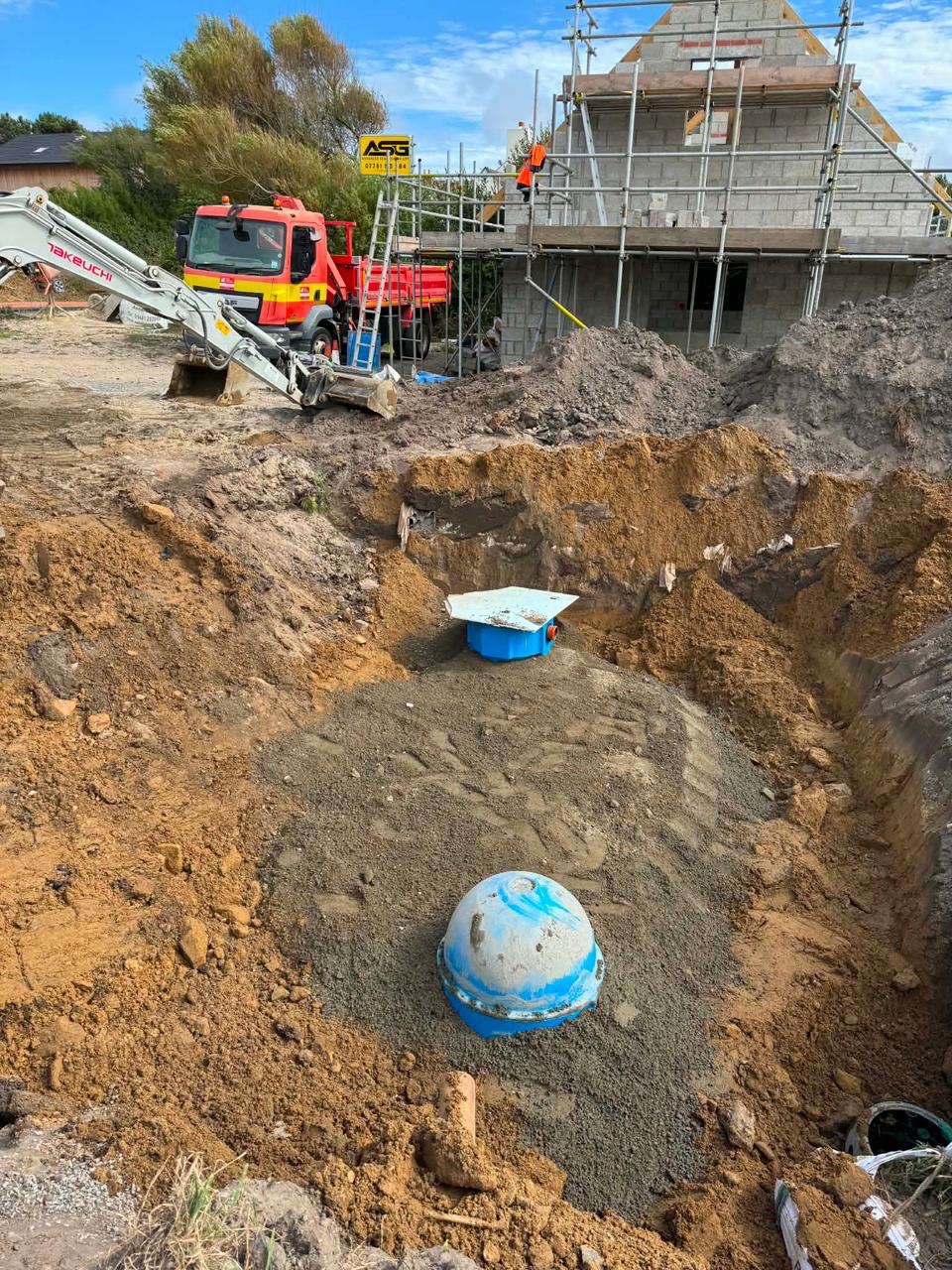 Cesspit & Tank Installation