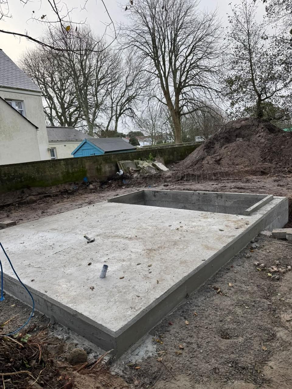 Raft Foundation With Upstand